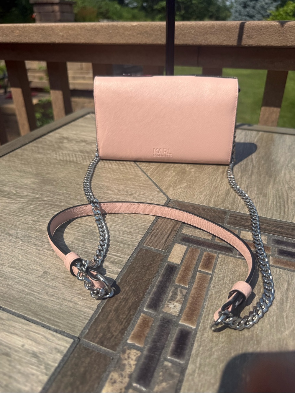 NWOT Karl Lagerfeld Paris Connie
Flap Crossbody Bag Music Star Studs Pink - Picture 4 of 13